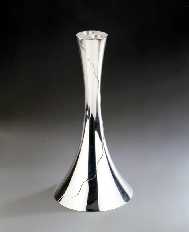 Pair of sterling silver candlesticks Sinus III, designed and executed by silversmith Wouter van Baalen, Schoonhoven 2003